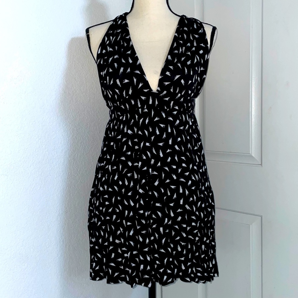 Forever 21 Geometric Mini Dress